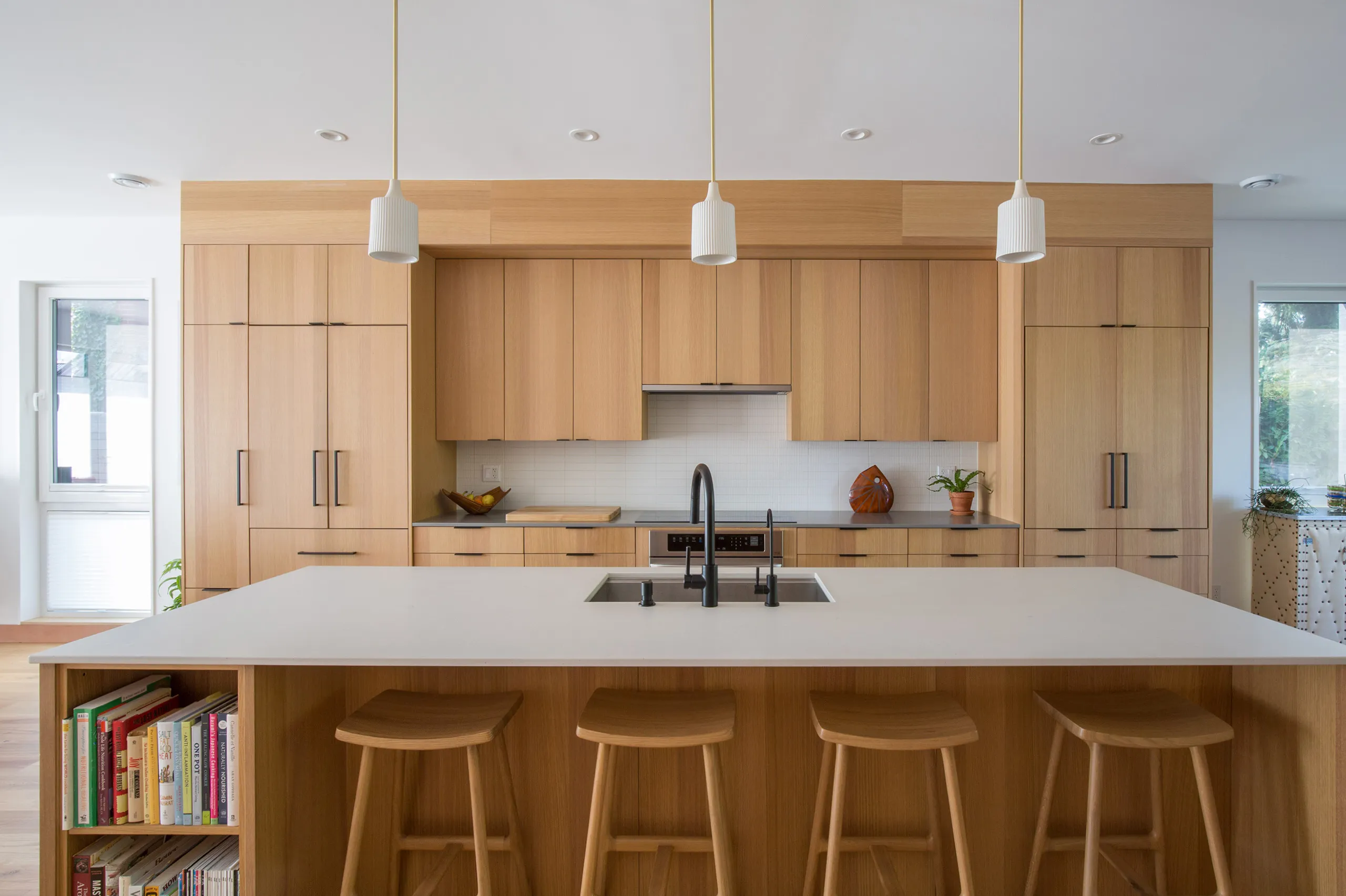 Portland kitchen remodel by Akos Construction.